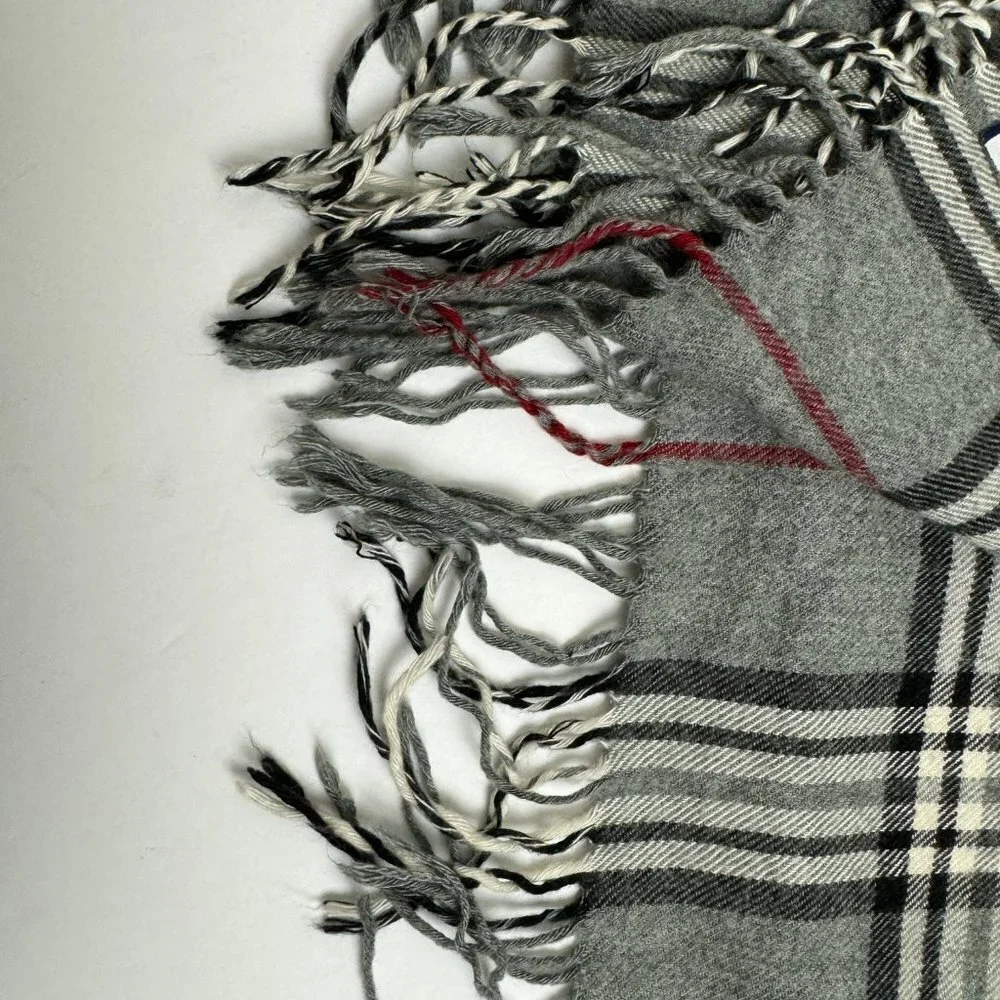 Croft & Barrow Gray Soft Acrylic Scarf Made in Germany